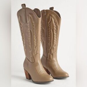 Heeled Western Knee Boot (WW)